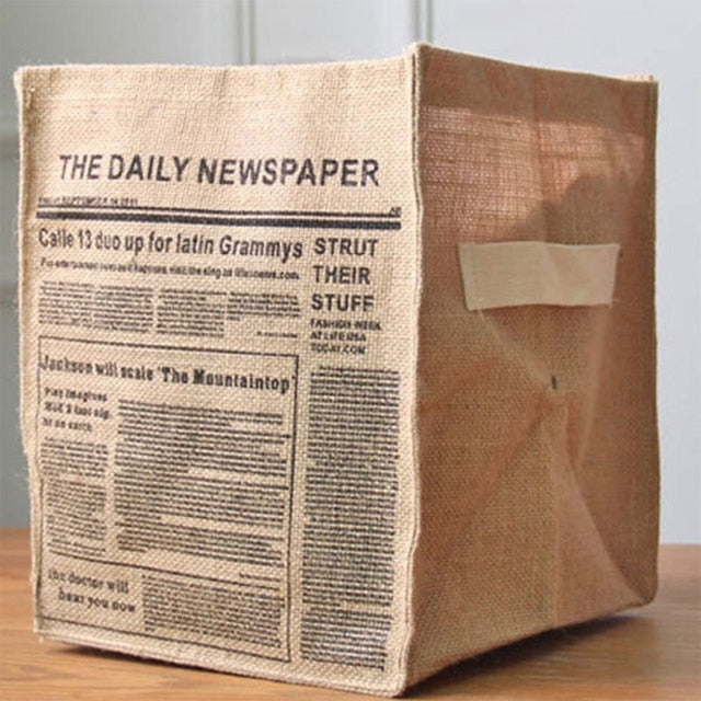 Faltbarer Wäschekorb im Retro-Stil