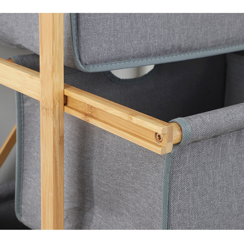 Wasserdichter Wäschekorb mit Holzständer