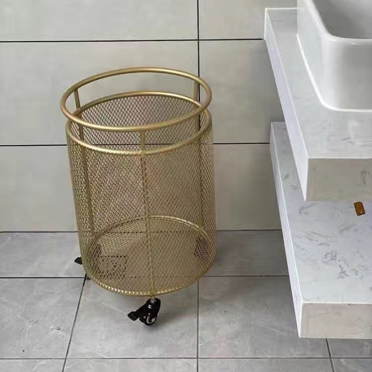 Wäschekorb mit Metallrädern | Gold | Schwarz